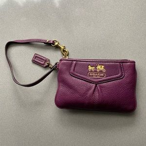 💕SOLD💕Coach Wristlet